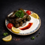 ورق عنب محشي باللحم (6 قطع)
