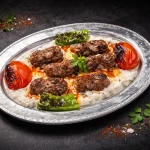 Али назик — пюре из баклажанов с мясом (острый/неострый)