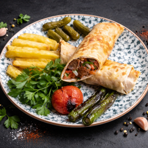 سندويشة شقف لحمة صغيرة